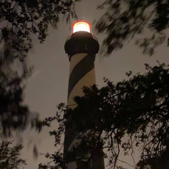 Meet your Posher, Joni - Picture 1 of 1